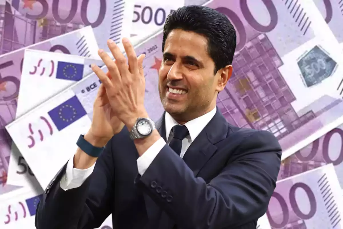 Al Khelaifi, con billetes de 500 euros en el fondo.