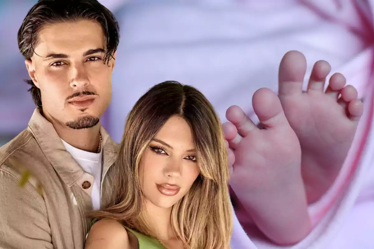 Alejandra Rubio y Carlo Constanzia con los pies de un bebe