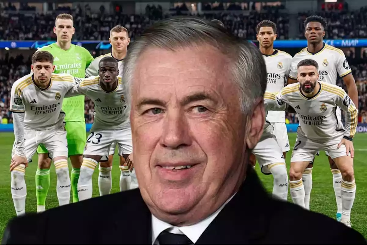 Carlo Ancelotti con once del Real Madrid de fondo