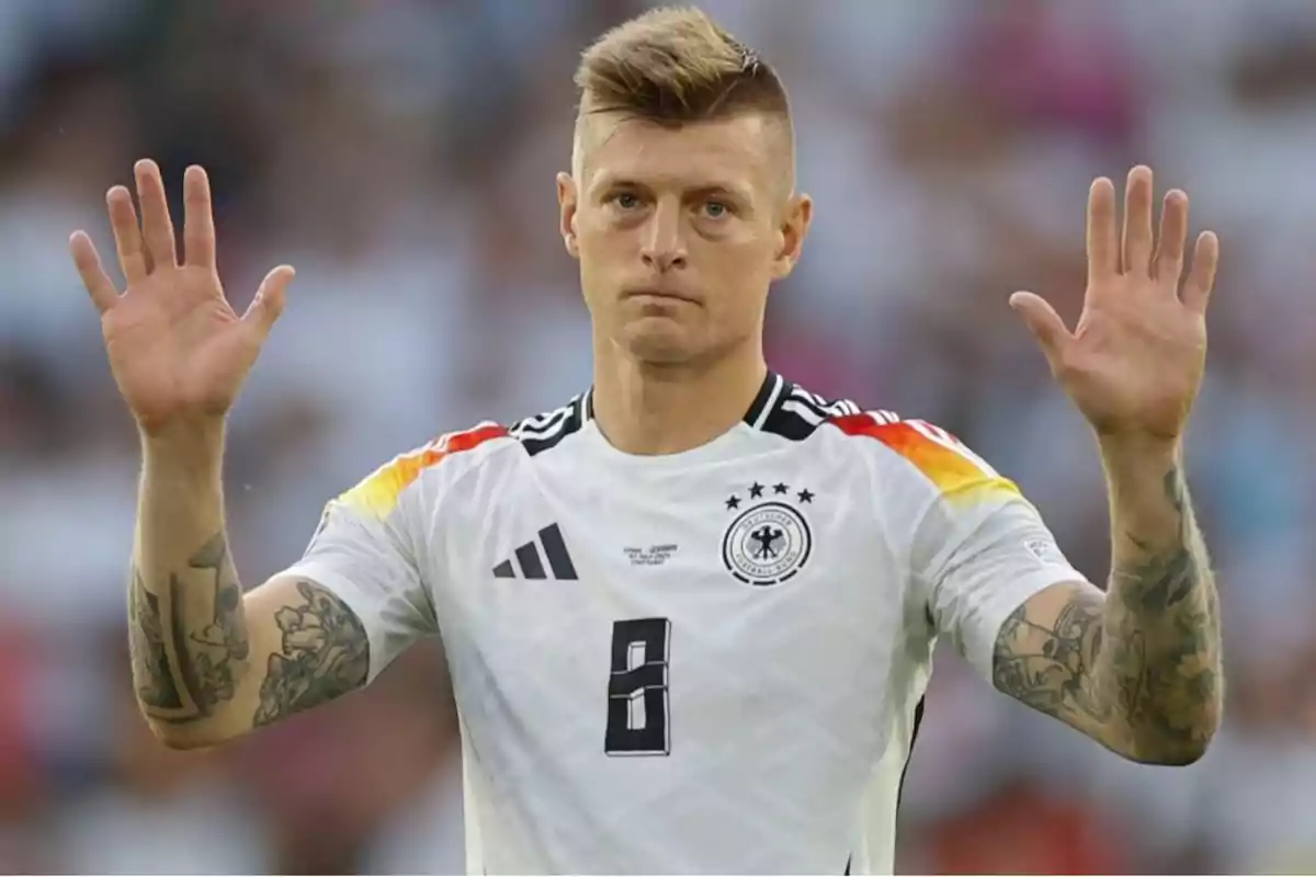 Toni Kroos con Alemania