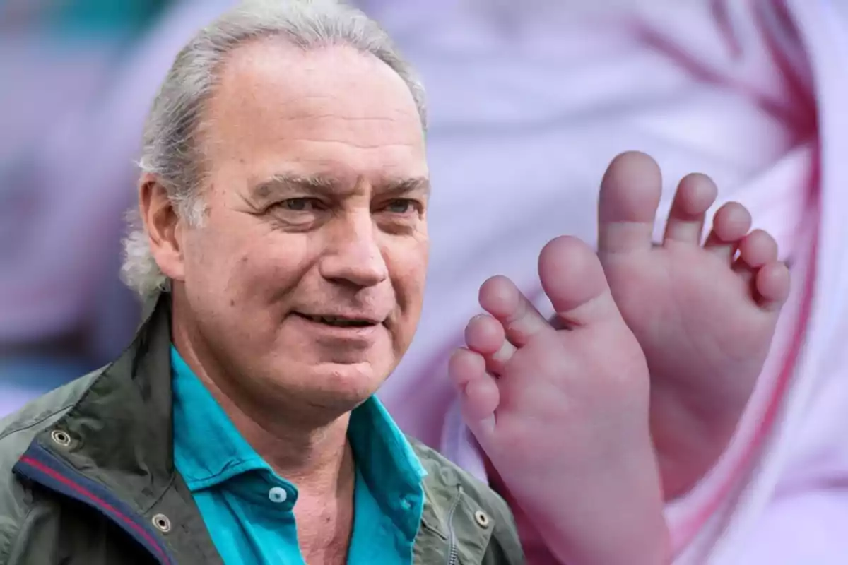 Bertín Osborne con los pies de un bebé al lado y una manta rosa