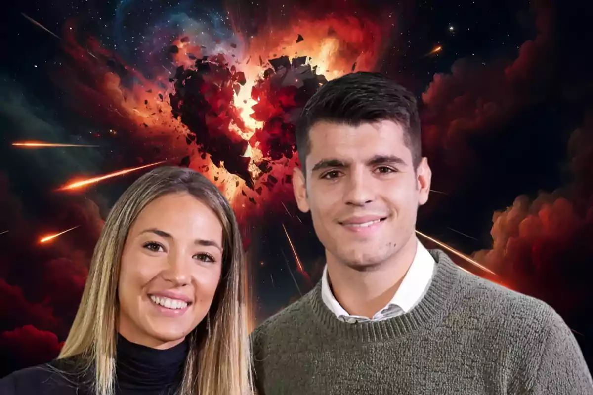 Una pareja sonriente posando frente a un fondo de explosión cósmica en forma de corazón.