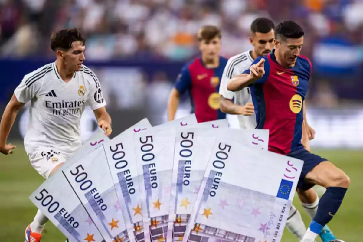 Jugadores de fútbol en acción durante un partido, con billetes de 500 euros en primer plano.