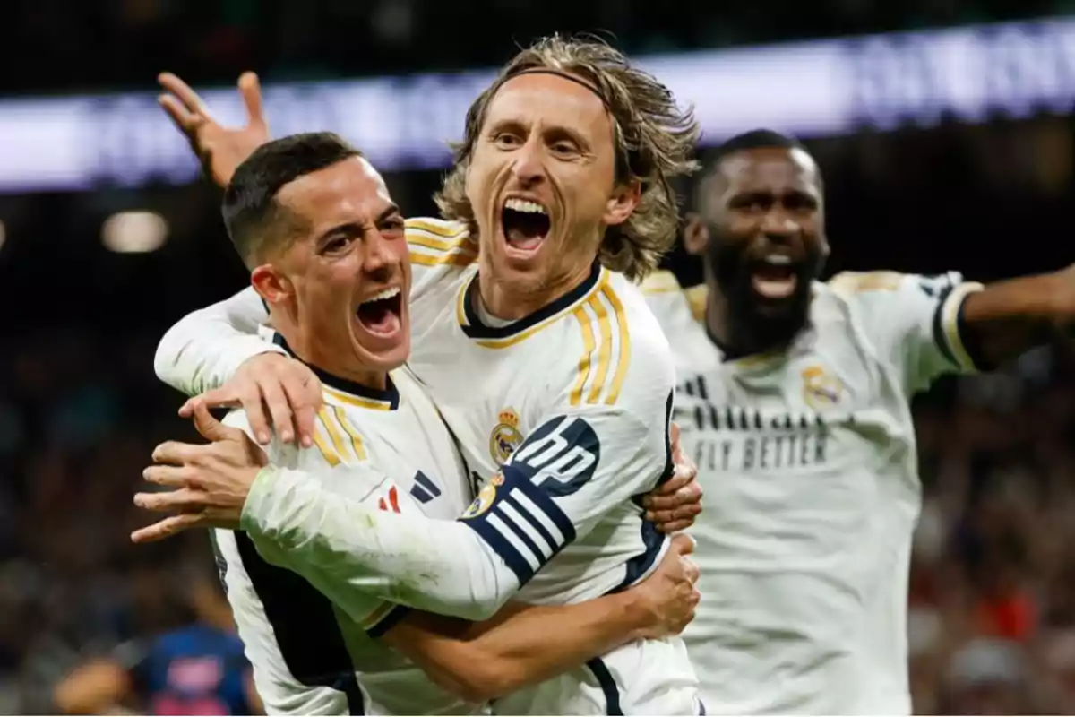 Lucas Vázquez y Luka Modric