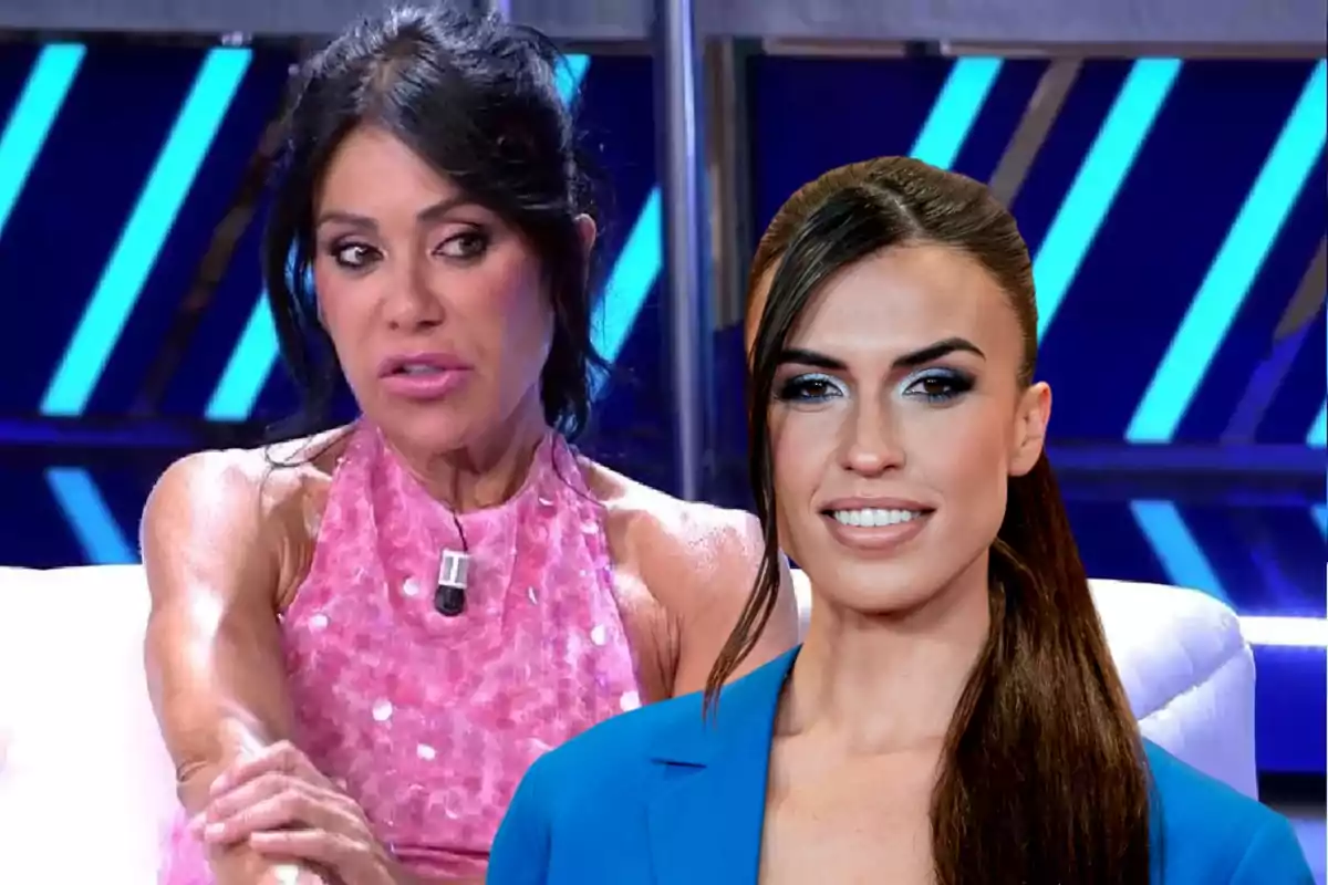 Dos mujeres en un set de televisión, una con vestido rosa y otra con chaqueta azul.