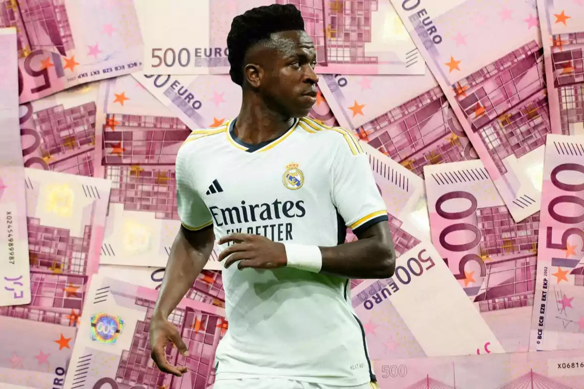 Un jugador de fútbol con la camiseta del Real Madrid está en primer plano, con un fondo de billetes de 500 euros.