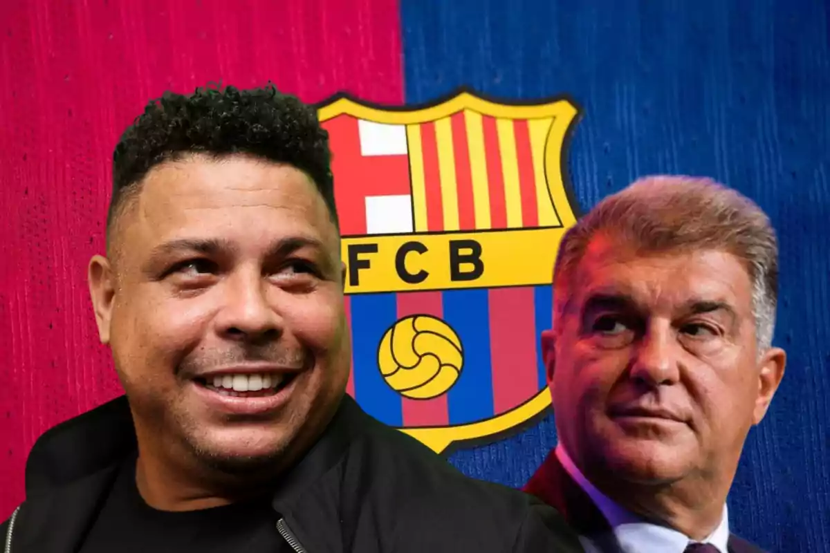 Dos personas frente a un escudo del FC Barcelona.