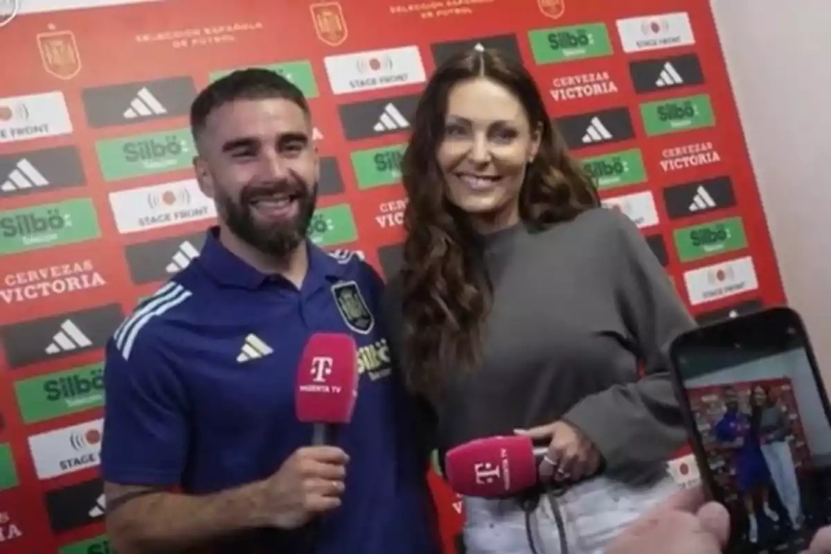 Dani Carvajal con una mujer