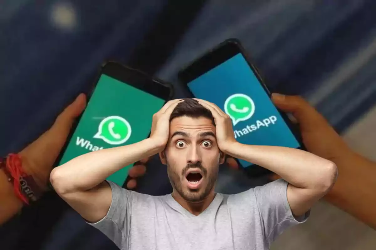 Hombre sorprendido con dos teléfonos mostrando el logo de WhatsApp.