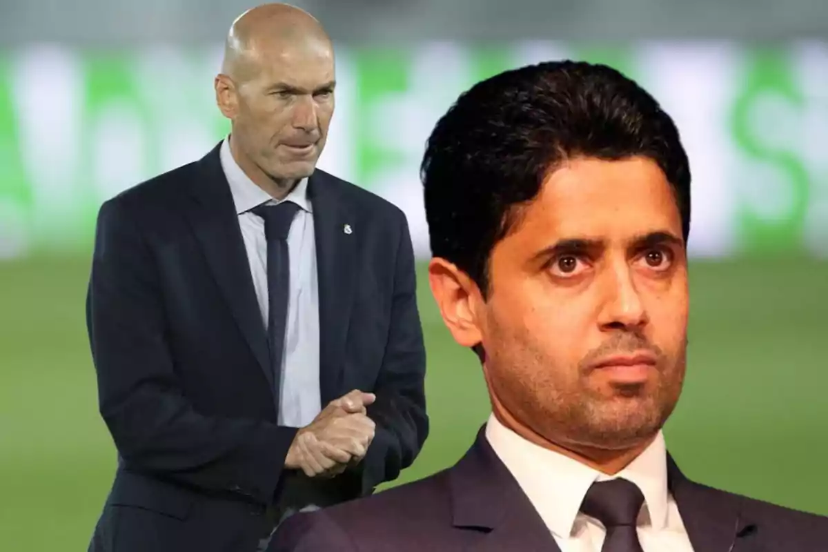 Zidane con las manos juntas, al khelaifi al lado y un fondo verde detrás