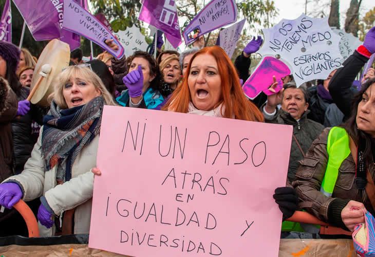 Los gritos feministas de Andalucía: "Mi forma de follar no se arrodilla ante el sistema patriarcal"