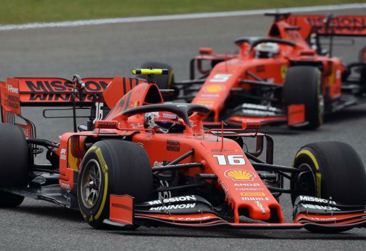 ¡¡Ferrari comete una estupidez y Hamilton gana el GP China!!