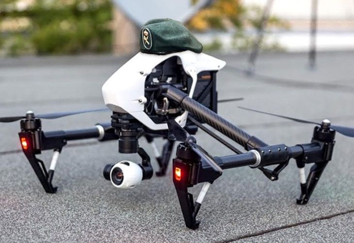 Una flota de drones multará a los infractores en la carretera