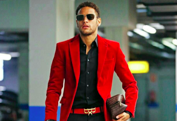 "No salgas del armario". Neymar se mete en este lío monumental con el colectivo LGTBI: "Metedle el palo de una escoba por el culo"