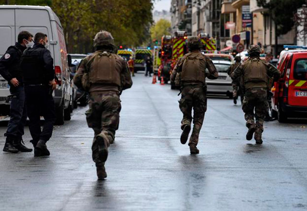 París no respira: después del coronavirus, vuelve el terrorismo islámico