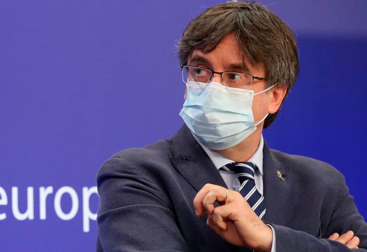 Los socios de Puigdemont fijan en el mes de octubre un nuevo ataque unilateral