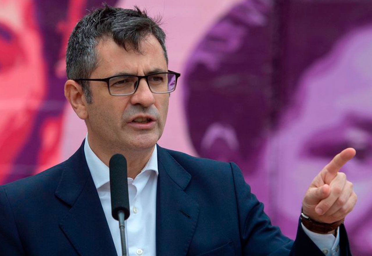 El PSOE vuelve a apoyar a Bildu y hunde la iniciativa contra los homenajes a los etarras