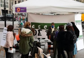 La recogida de firmas por el 25% de castellano se salda con incidentes en Cataluña: el fascismo indepe no tiene perdón 