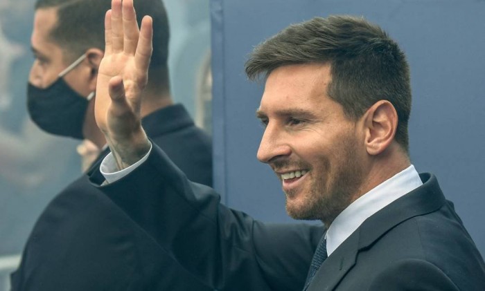 Messi es un cachondo: se fue gratis del Barça y ahora quiere volver previo pago al PSG