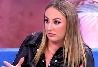 Rocío Flores 'desentierra' al padre homófobo de Jorge Javier Vázquez y liquida al presentador 