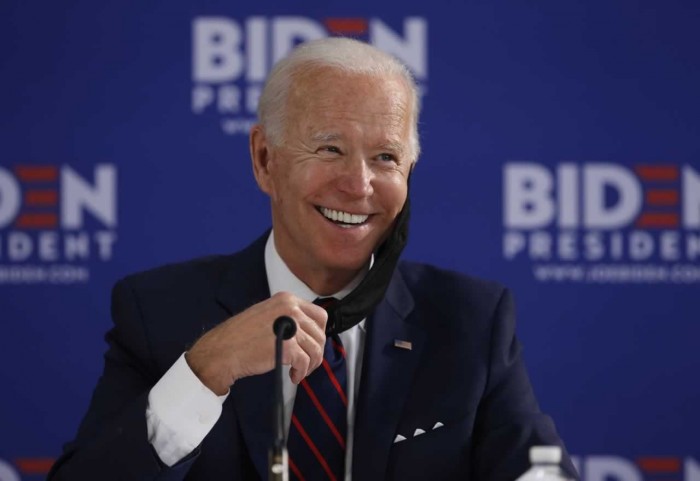 Joe Biden se pasa a los insultos después de ningunear a Sánchez: "Estúpido hijo de perra"