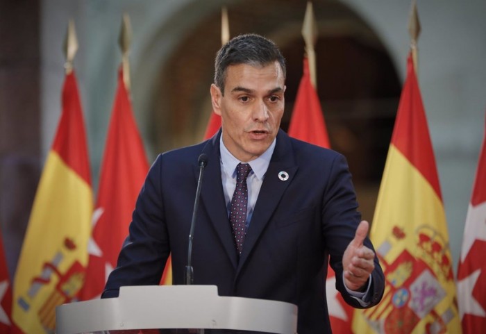 El futuro de Pedro Sánchez pone los pelos de punta a la COPE y a toda Europa