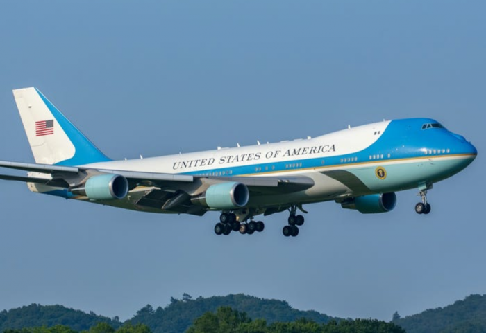 Los rincones 'ocultos' del Air Force One, el avión del presidente de EE.UU.