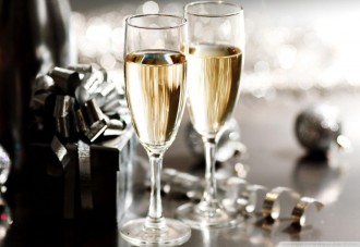 ¿Conserva el champán las burbujas con una cucharilla?
