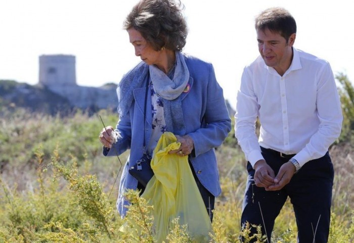 El fin de semana ecologista de la reina Sofía en Mallorca: muestra su lado más solidario