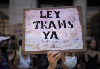 La Ley Trans enfrenta a Podemos con Pedro Sánchez: la formación morada está muy enfadada