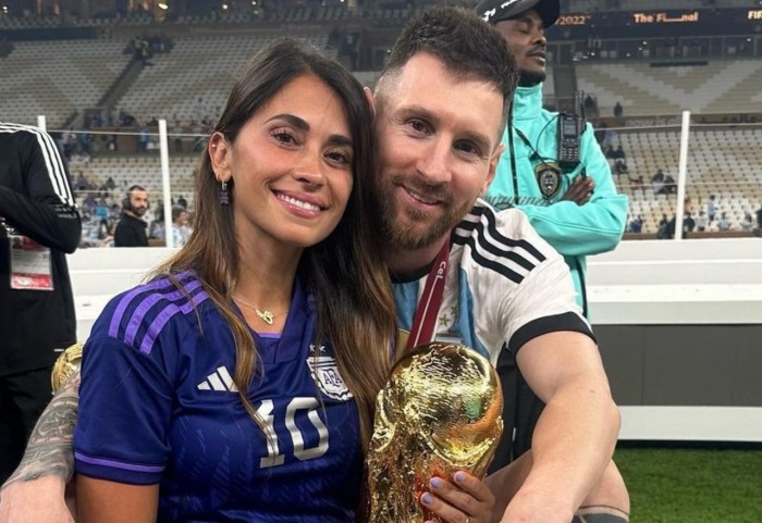 El lío de cuernos que empaña el Mundial de Messi: acusan de infiel a Antonella
