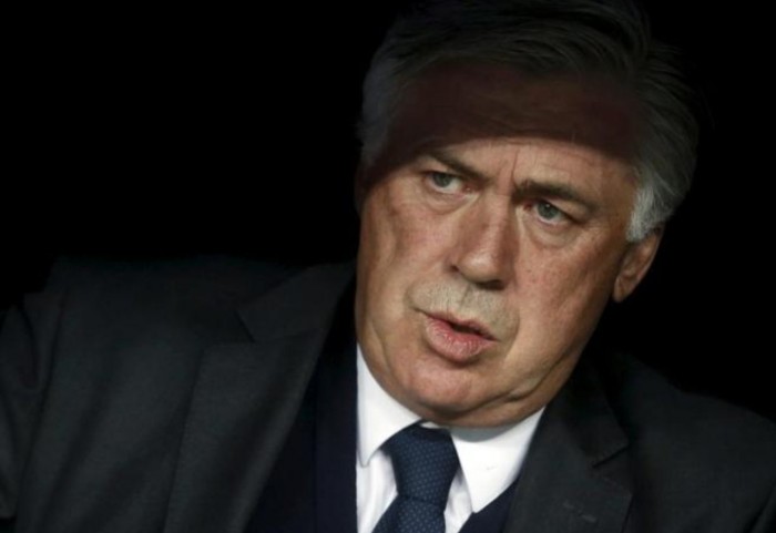 Carlo Ancelotti se teme lo peor: Florentino Pérez lo ha vuelto a hacer y le pone contra las cuerdas